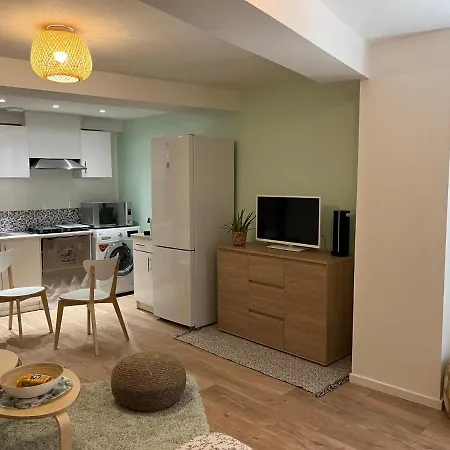 Apartamento -rue Pietonne Climatisation Lit 160 Equipe - Sabrina