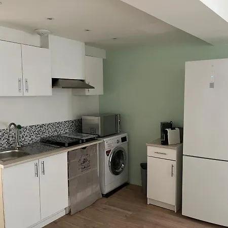 -rue Pietonne Climatisation Lit 160 Equipe - Sabrina *