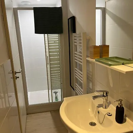 -rue Pietonne Climatisation Lit 160 Equipe - Sabrina * Ιέρ
