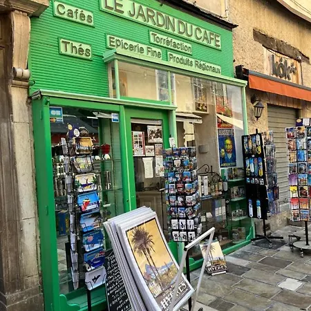 -rue Pietonne Climatisation Lit 160 Equipe - Sabrina *